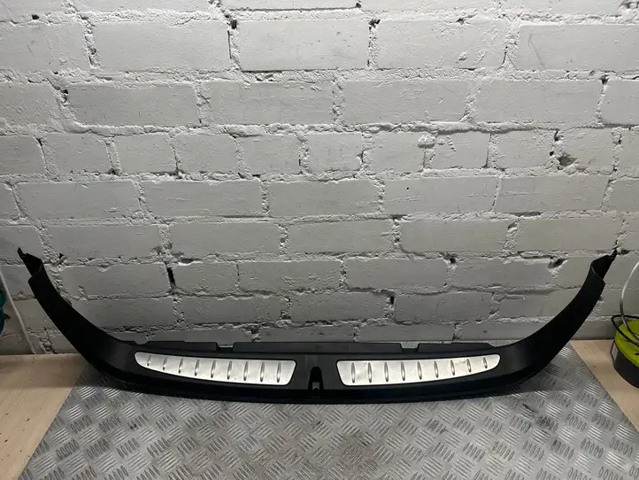 BMW 3 F30 F35 F31 (2012 - 2018) 7221875 Отделка порога багажника — фото 1