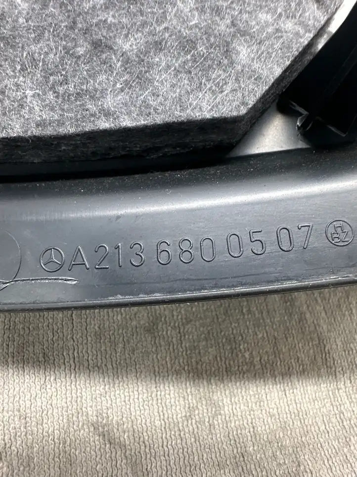 Mercedes-Benz E W213 (2016 - ) A2136800507 Боковая отделка панели приборов — фото 3