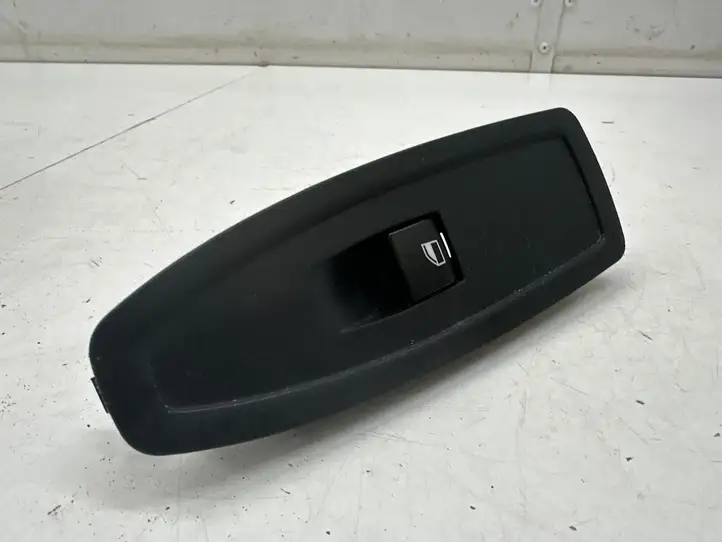 BMW 3 F30 F35 F31 (2012 - 2018) 9208107 Блок кнопок стеклоподъемников — фото 1