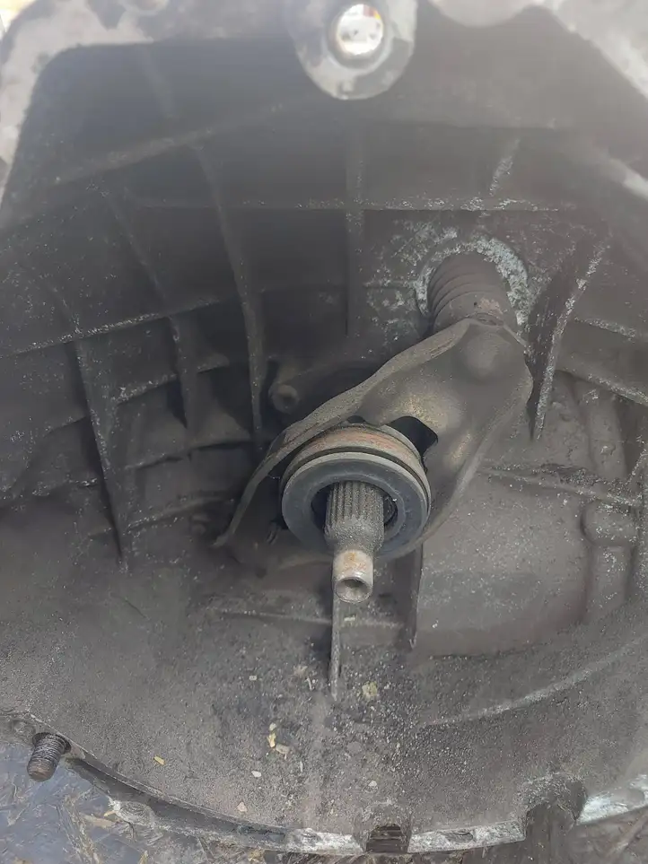 Audi A4 S4 B7 8E 8H (2004 - 2009) ZML401X301211 Механическая коробка передач, 6 передач — фото 3