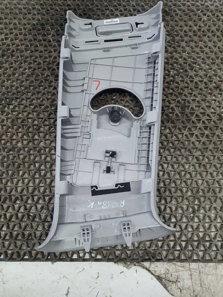 Kia Rio (2015 - 2017)  85833H8000 Отделка стойки (B) (верхняя)