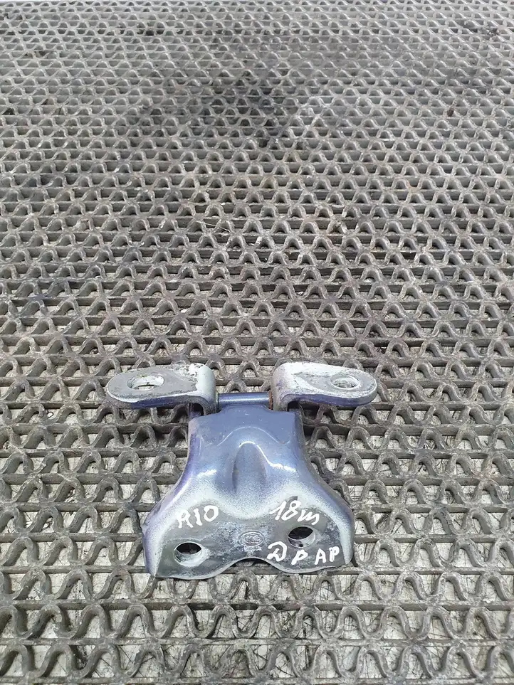 Kia Rio (2015 - 2017)   Нижняя петля передней двери