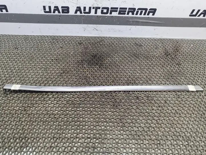 Nissan Qashqai (2013 - 2017) Накладка стекла задней двери — фото 2