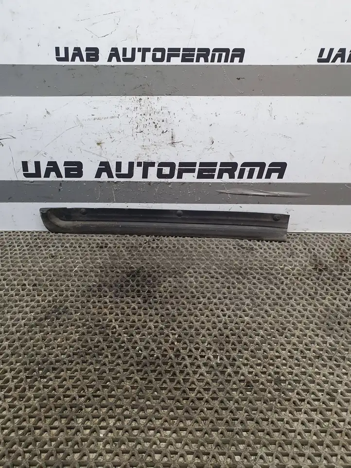 Nissan Qashqai (2013 - 2017) 828384EA0A Уплотнитель задней двери — фото 1