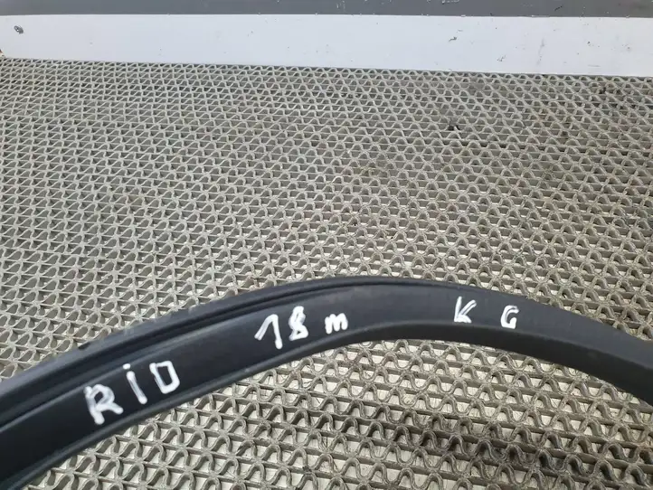 Kia Rio (2015 - 2017) Уплотнитель кузова — фото 4