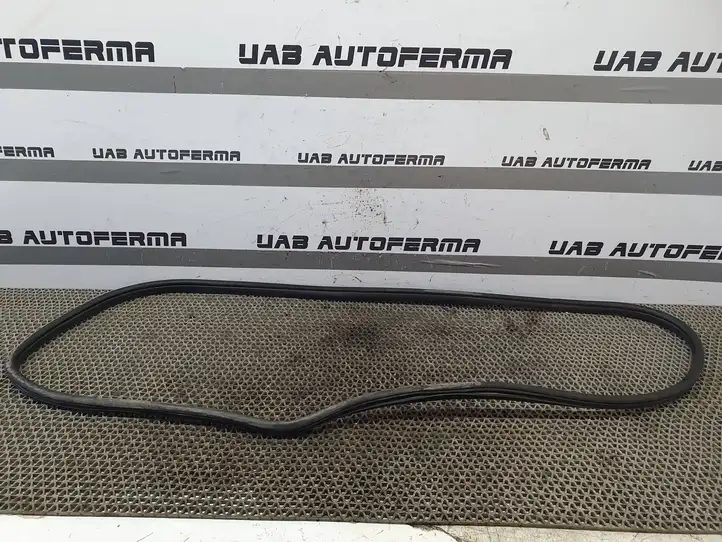 Kia Ceed (2015 - 2018) Уплотнитель кузова — фото 1