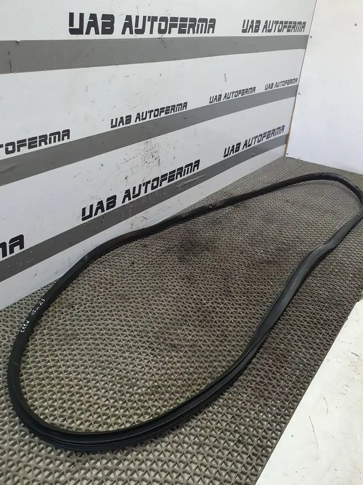 Kia Ceed (2015 - 2018) Уплотнитель кузова — фото 4