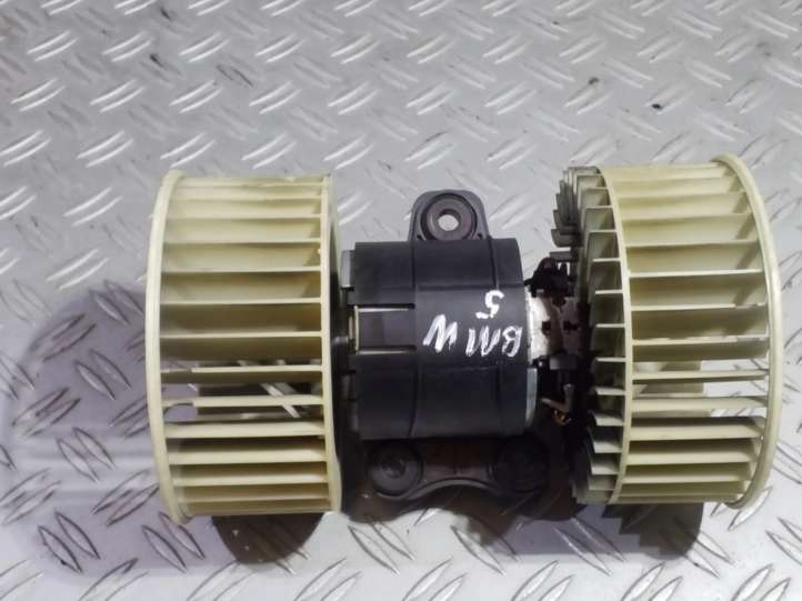 BMW X5 E53 (1999 - 2006)  0765017212 Вентилятор печки