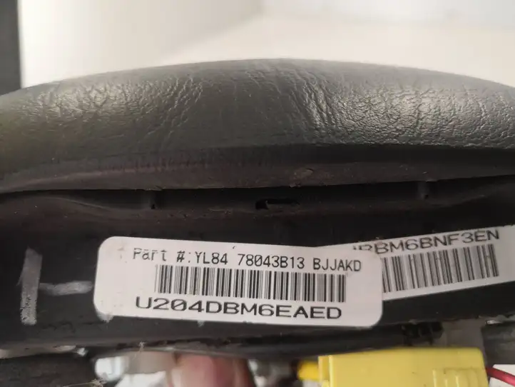 Mazda Tribute (2000 - 2004)  78043B13 Подушка безопастности руля