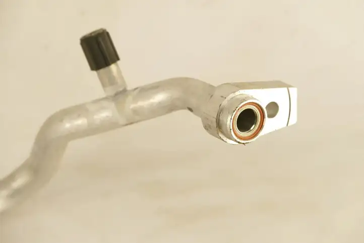 Ford Kuga II (2013 - 2019)  DV6119N602JB Трубка (трубки)/ шланг (шланги) кондиционера воздуха