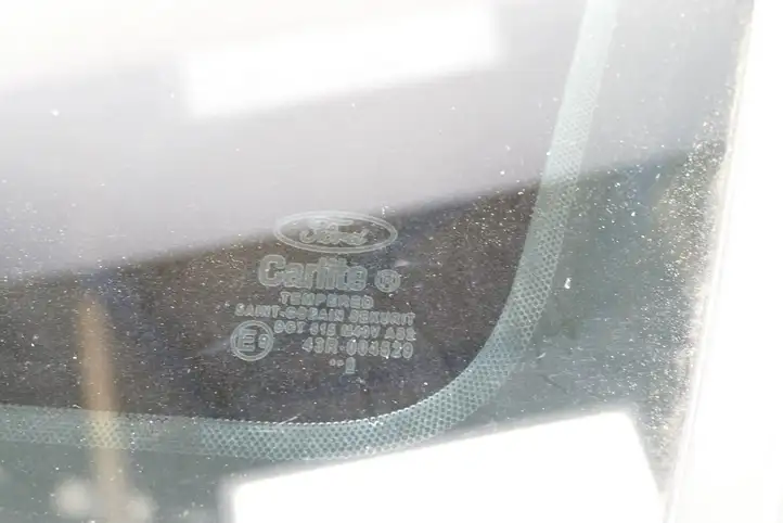 Ford Kuga II (2013 - 2019) 43R004529 Заднее боковое стекло — фото 4