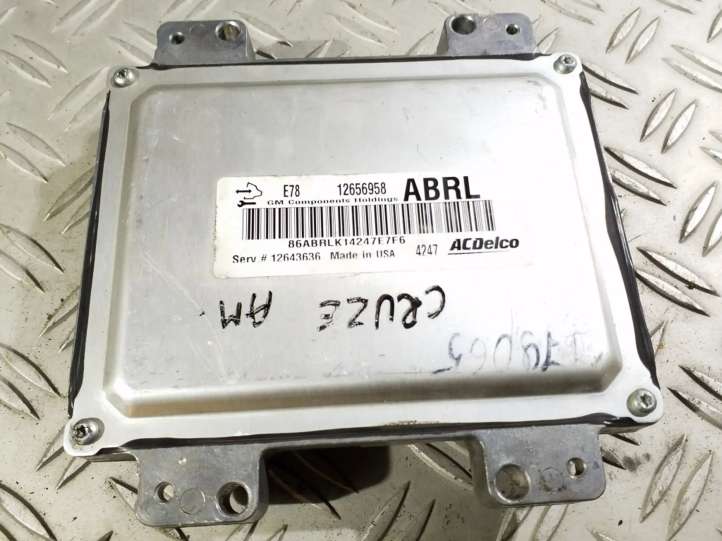 Chevrolet Cruze (2009 - 2012)  12656958 Блок управления двигателем ECU