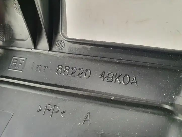 Nissan X-Trail T32 (2014 - 2021) 882204BK0A Прочие детали салона — фото 3