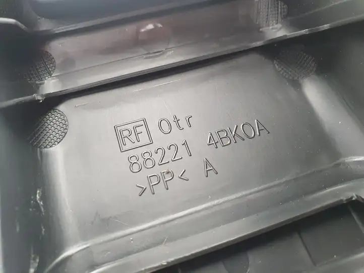 Nissan X-Trail T32 (2014 - 2021) 882214BK0A Прочие детали салона — фото 4