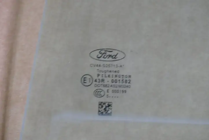 Ford Kuga II (2013 - 2019) CV44S25713 Стекло задней двери — фото 2