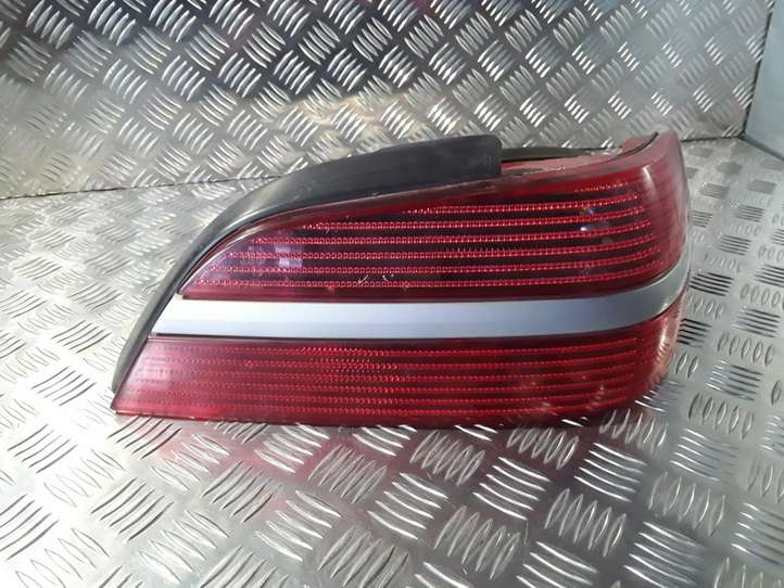 Peugeot 406 (1999 - 2006)  9630364777 Задний фонарь в кузове