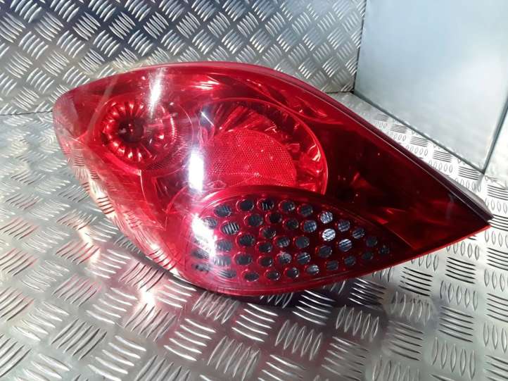Peugeot 207 (2006 - 2009)  9649986680 Задний фонарь в кузове