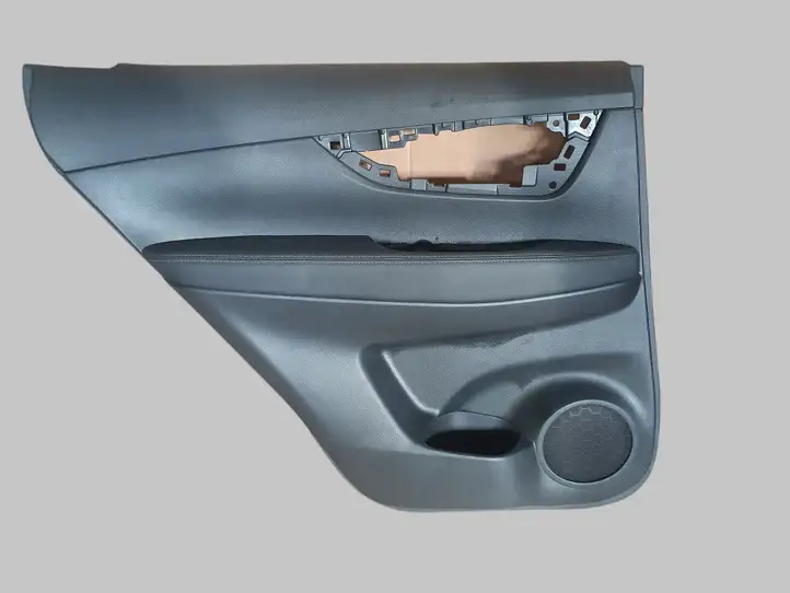 Nissan X-Trail T32 (2014 - 2021) 829775HA0A Обшивка задней двери — фото 1