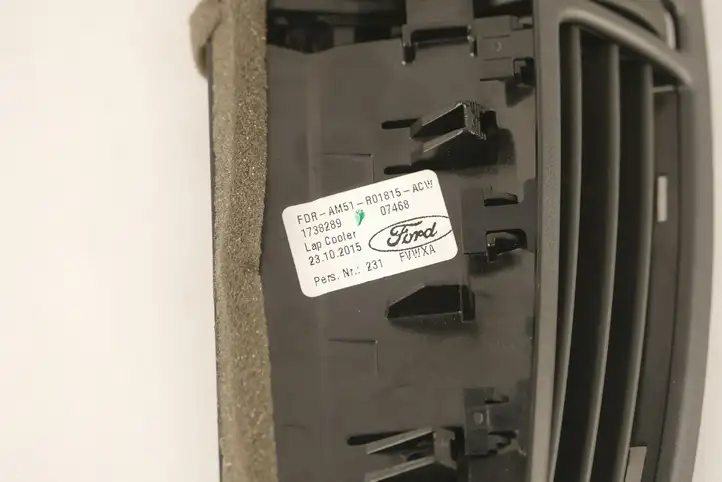 Ford Kuga II (2013 - 2019) FDRAM51R01815ACW Воздушная решетка панели — фото 4