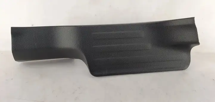 Nissan X-Trail T32 (2014 - 2021)  769534CE0A Отделка заднего порога кузова