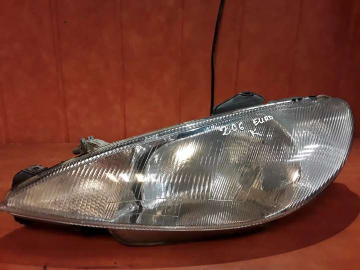 Peugeot 206 (1998 - 2012)   Передняя фара