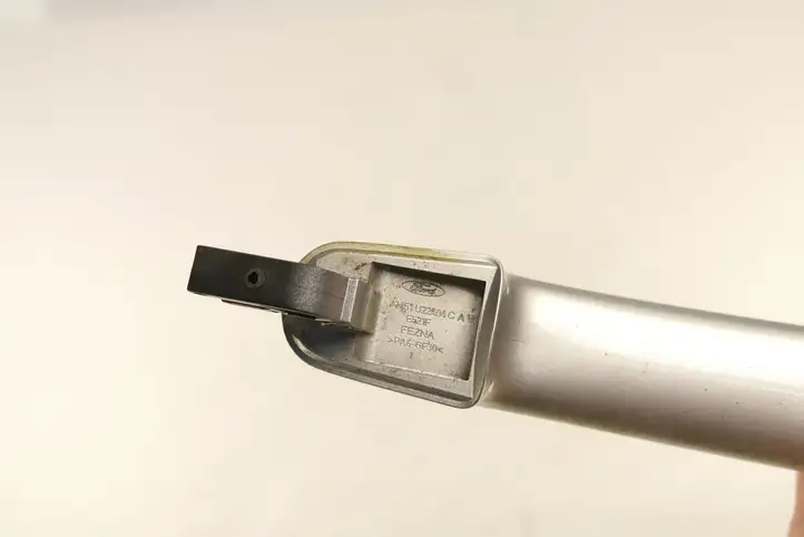 Ford Kuga II (2013 - 2019) AM51U22404 Наружная ручка двери — фото 4