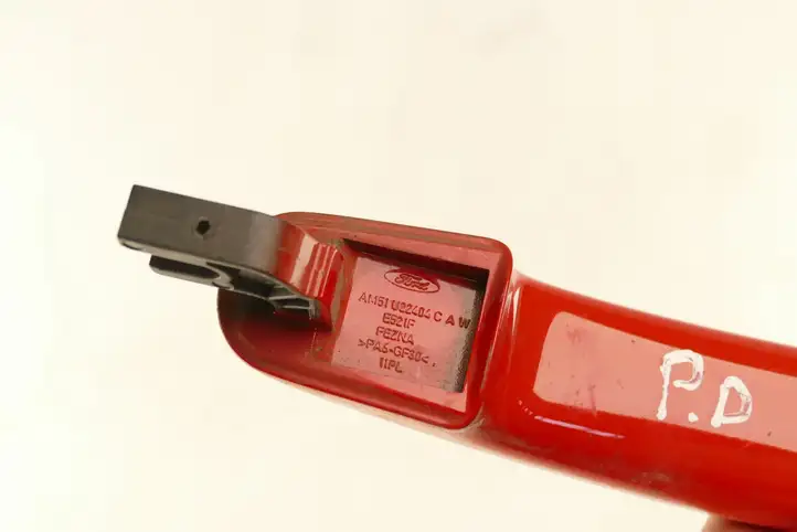 Ford Kuga II (2013 - 2019)  AM51U22404 Наружная ручка