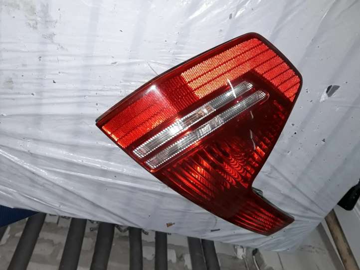 Citroen C4 (2004 - 2008)  9655864080 Задний фонарь в кузове