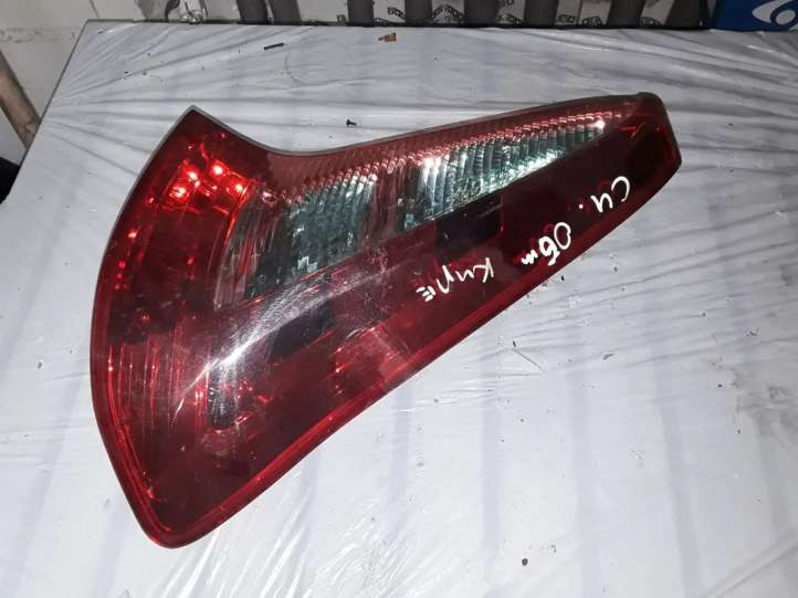 Citroen C4 (2004 - 2008)  9646801677 Задний фонарь в кузове