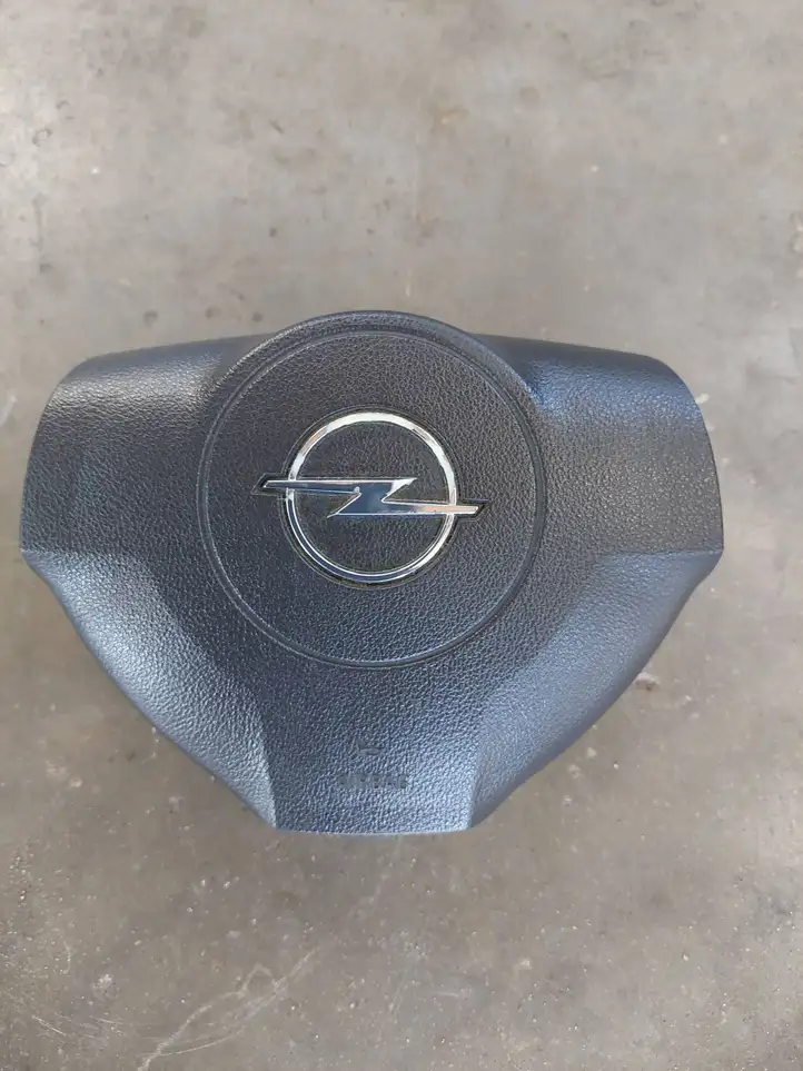 Opel Vectra C (2005 - 2009) 13203886 Подушка безопасности руля — фото 1