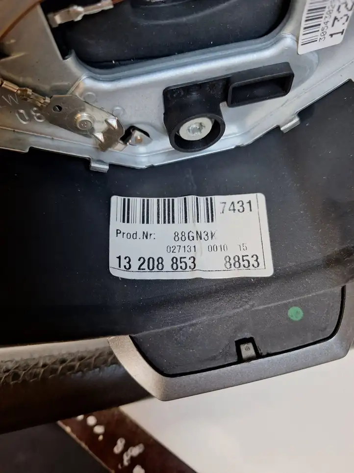 Opel Vectra (2005 - 2009)  13208853 Руль