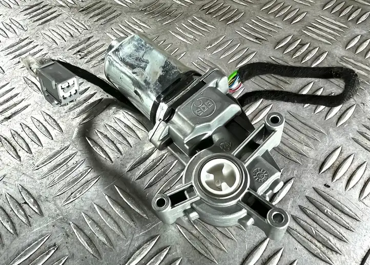 Volvo V40 (2016 - 2019)  992900381501 Двигатель привода люка-крыши