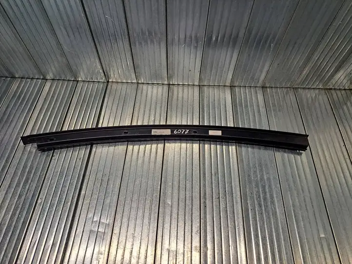 BMW 5 G30 G31 (2016 - ) 7390142 Рамка дверного стекла задней двери — фото 1