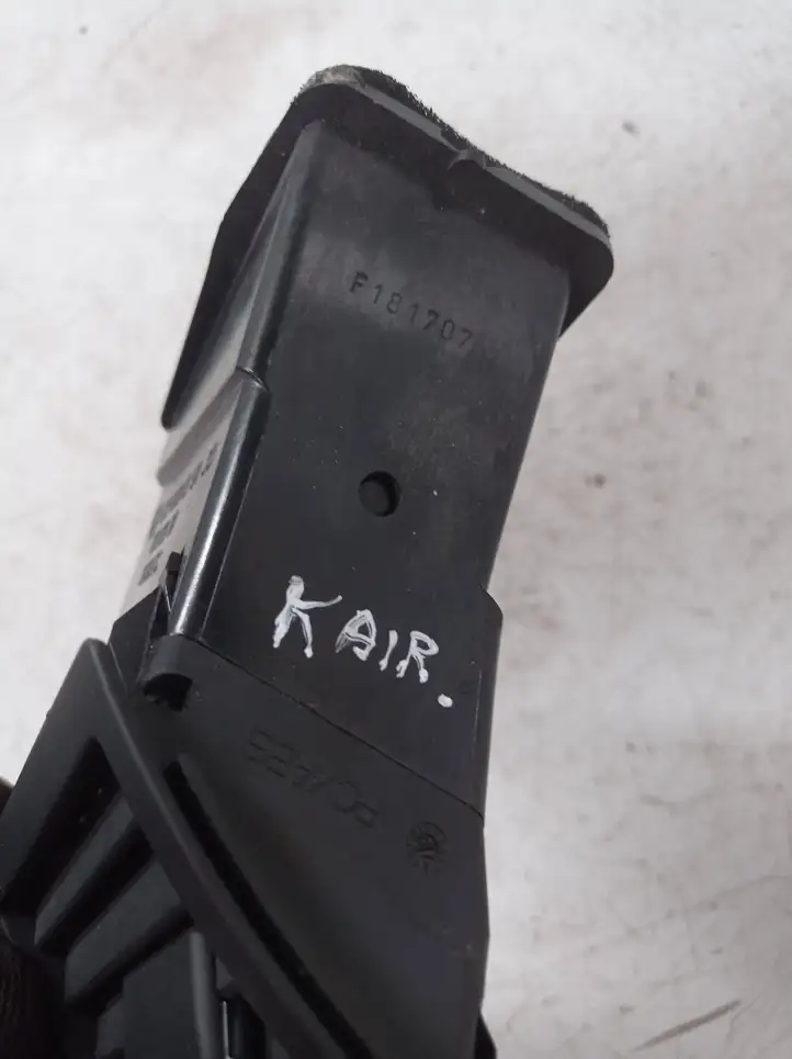 Mercedes-Benz A W169 (2004 - 2012)  1698300154 Боковая воздушный дефлектор