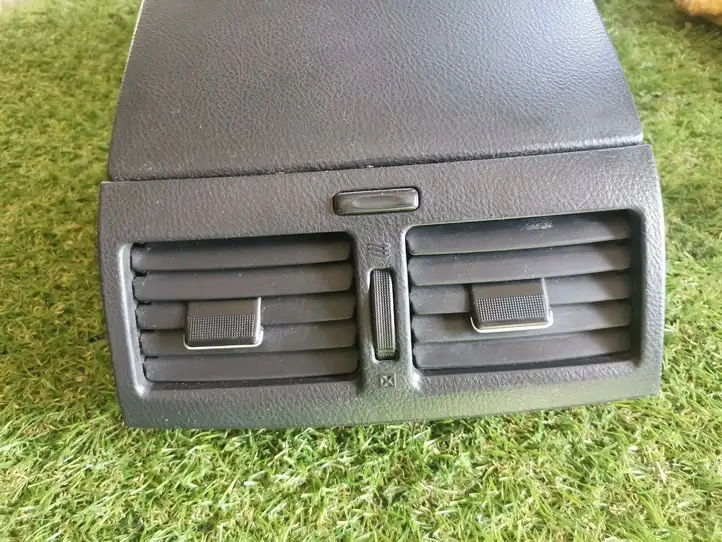 Toyota Avensis Verso (2004 - 2009)  5540044230 Ящик для вещей