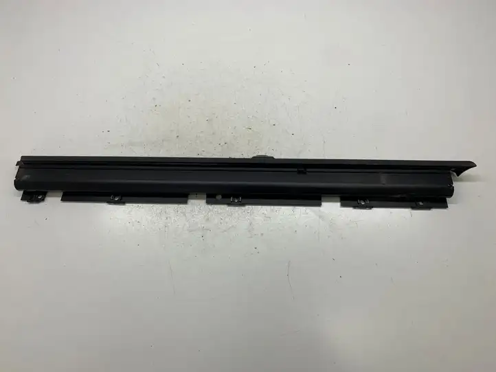 Audi A8 (2002 - 2005)  4E0861334 Солнцезащитная шторка крышки багажника