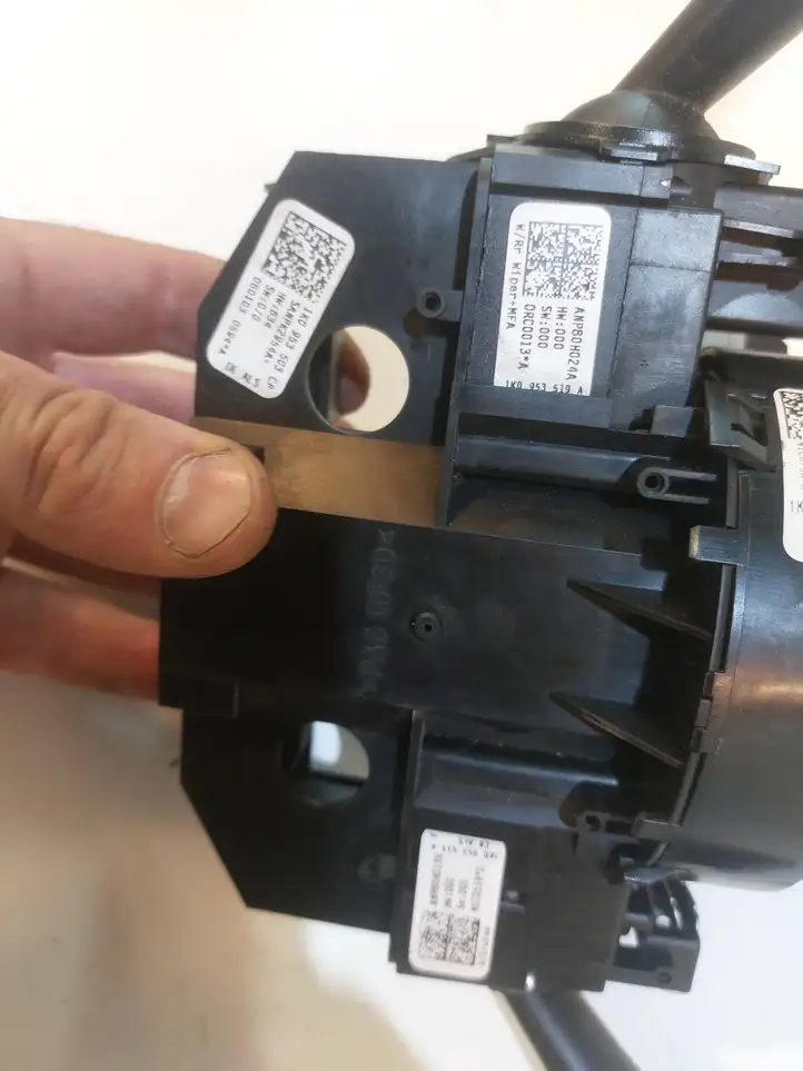 Volkswagen Touran I (2003 - 2010) 1K0959653C Контактное кольцо SRS — фото 1