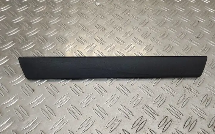 Toyota Prius+ (ZVW40) (2011 - 2018) 6791547050 Внутренняя отделка заднего порога — фото 1