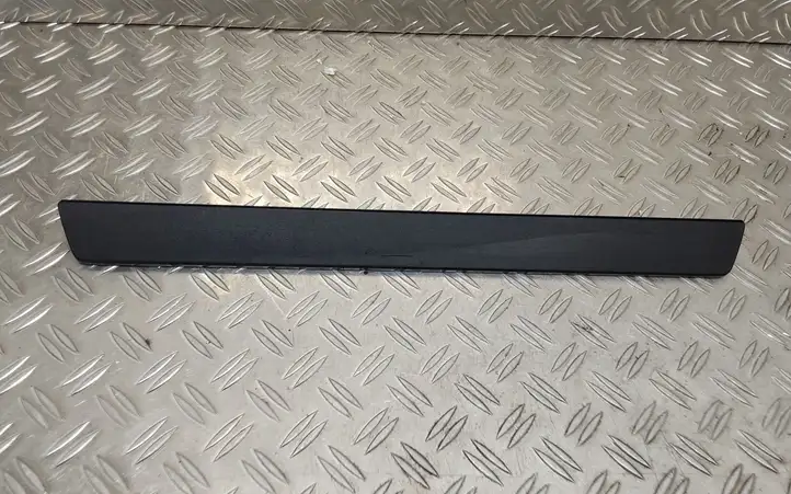 Toyota Prius+ (ZVW40) (2011 - 2018) 6791147050 Внутренняя отделка переднего порога — фото 1
