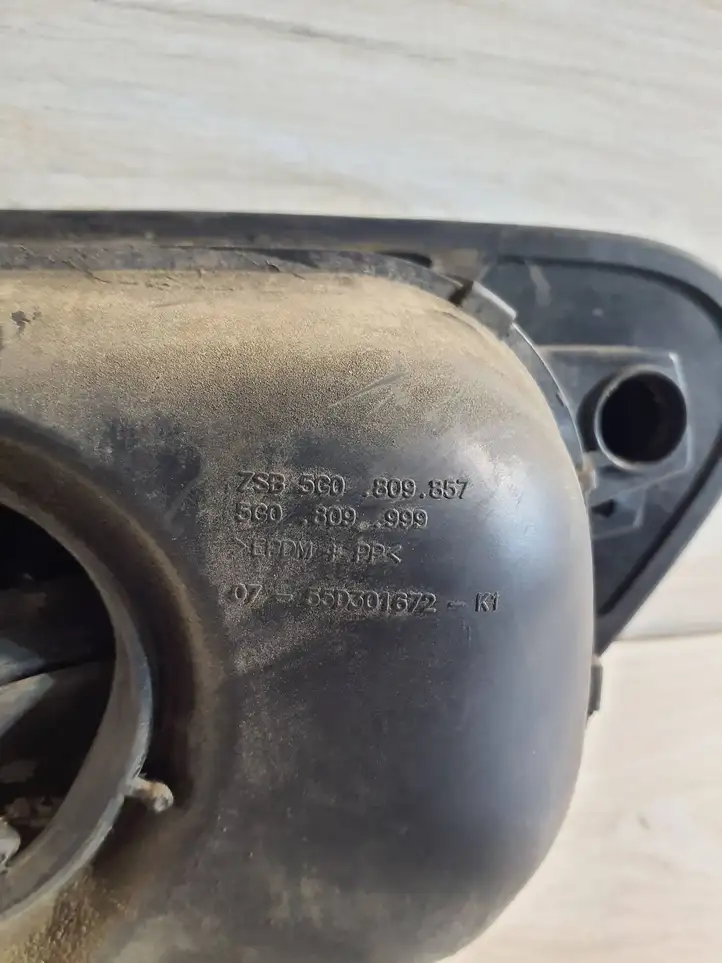 Volkswagen Golf VII (2013 - 2019) 5G0809857 Крышка топливного бака — фото 4