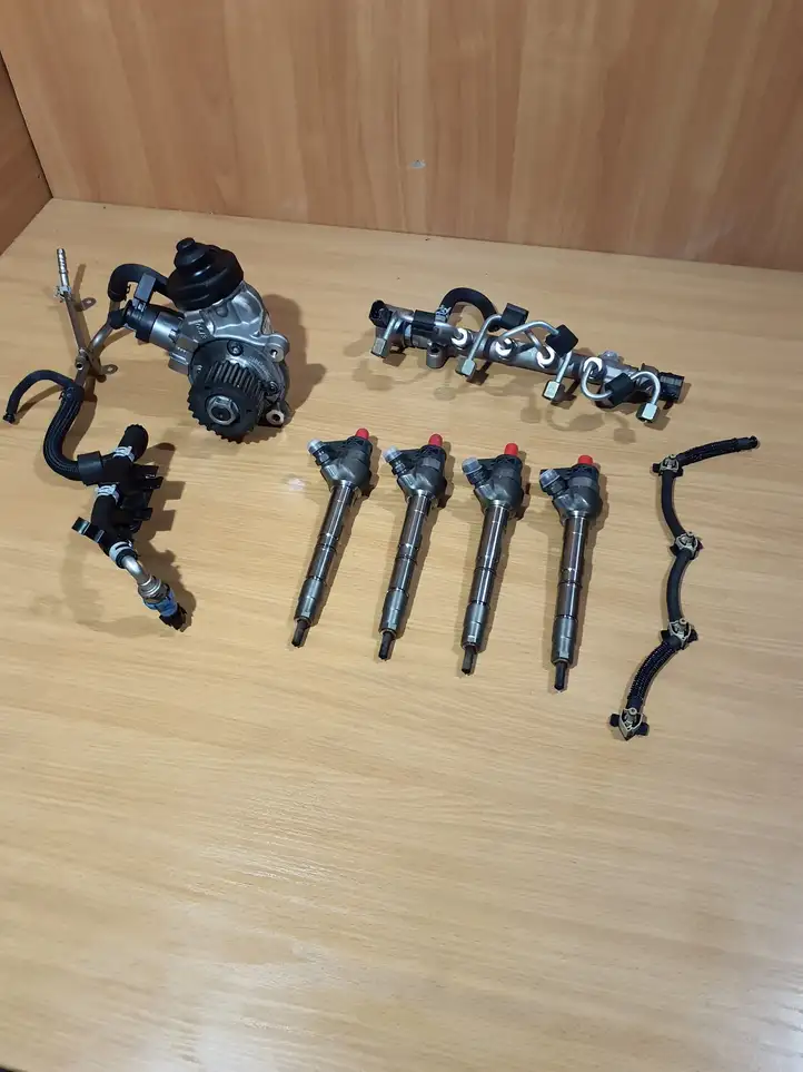 Volkswagen Tiguan (2011 - 2016) 04L130277AC Комплект системы впрыска — фото 1