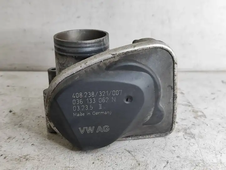 Volkswagen Polo (2001 - 2005) 036133062N Дроссельная заслонка — фото 1