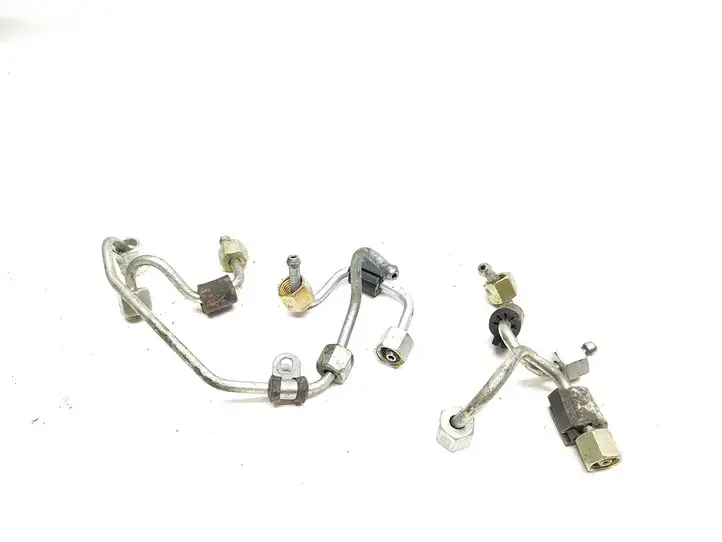 Audi A4 S4 B9 (2015 - 2019) Трубка топливной системы — фото 1