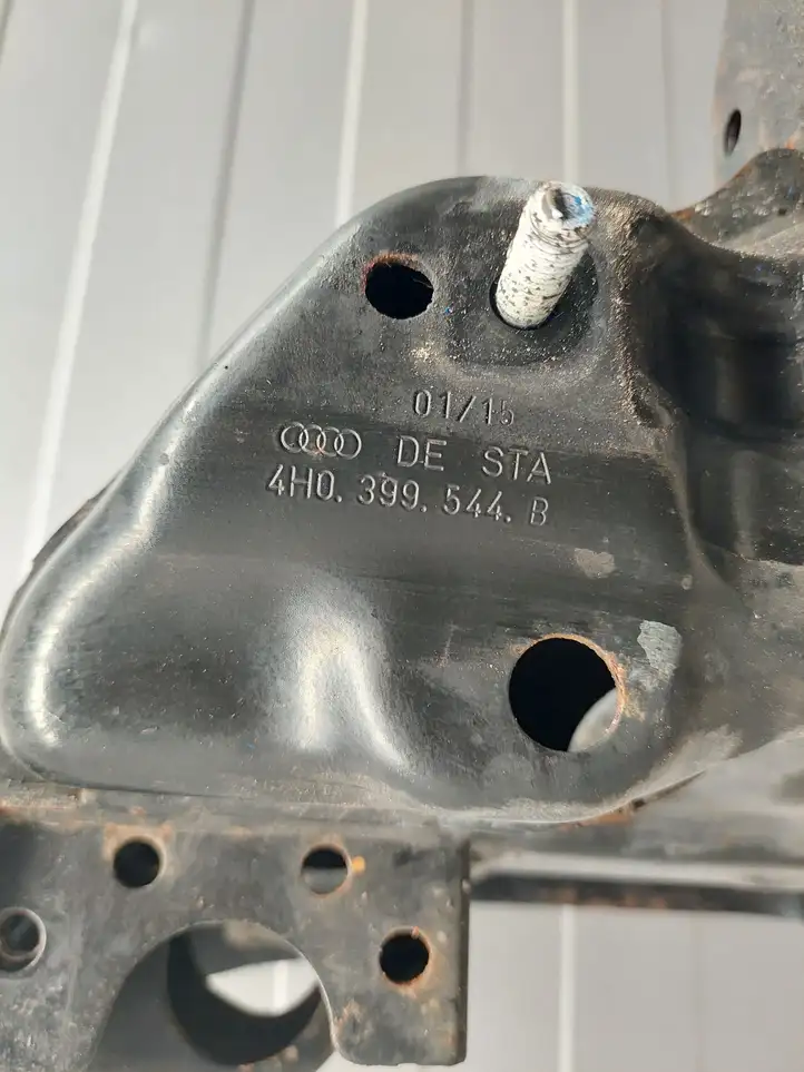 Audi A8 S8 D4 4H (2013 - 2017) 4H0399543B Передняя балка подвески — фото 4