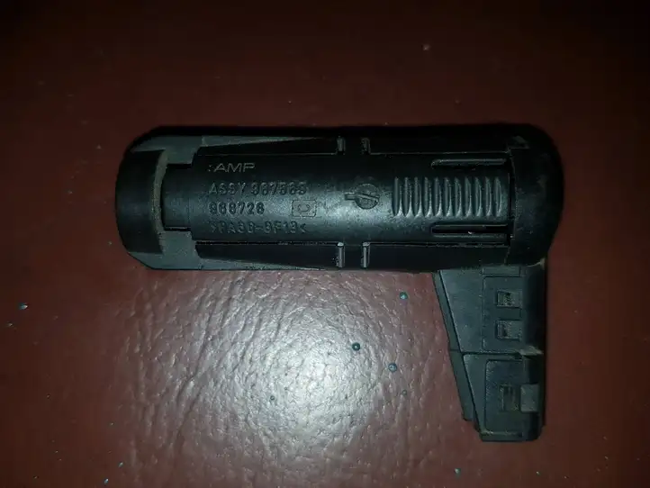 BMW 5 E39 (1996 - 2003) 968726 Высоковольтный провод зажигания — фото 1