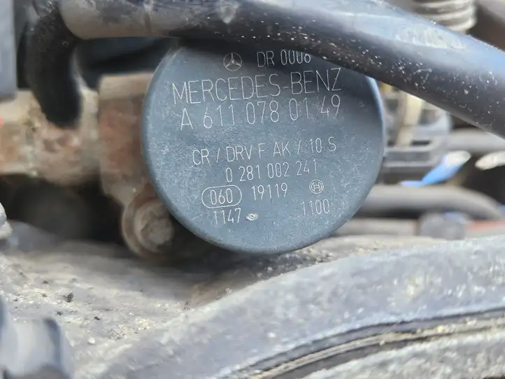 Mercedes-Benz A W168 (1997 - 2004) A6110780149 Регулятор давления топлива — фото 2
