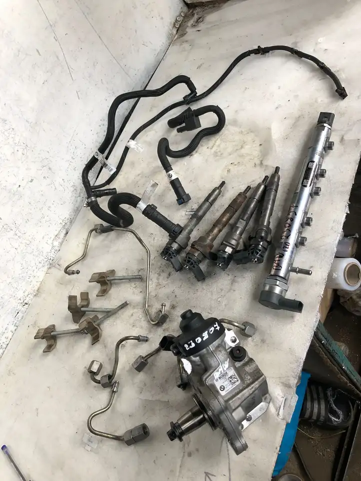 BMW 1 F20 F21 (2011 - 2019) 7810696 Комплект системы впрыска — фото 1