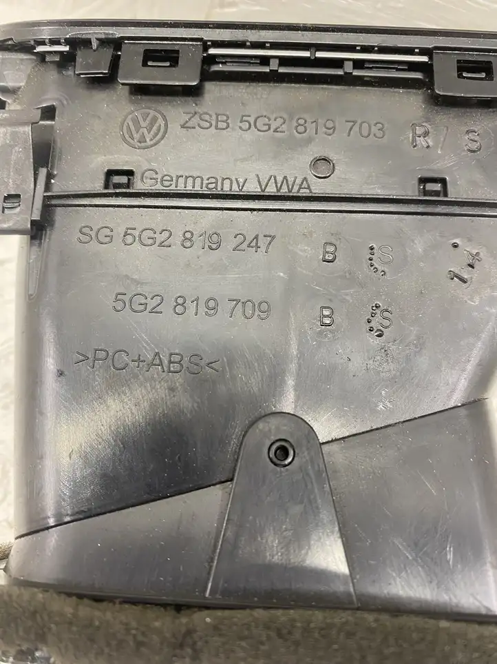 Volkswagen Golf VII (2013 - 2019) 5G2819247 Воздушная решетка панели — фото 3