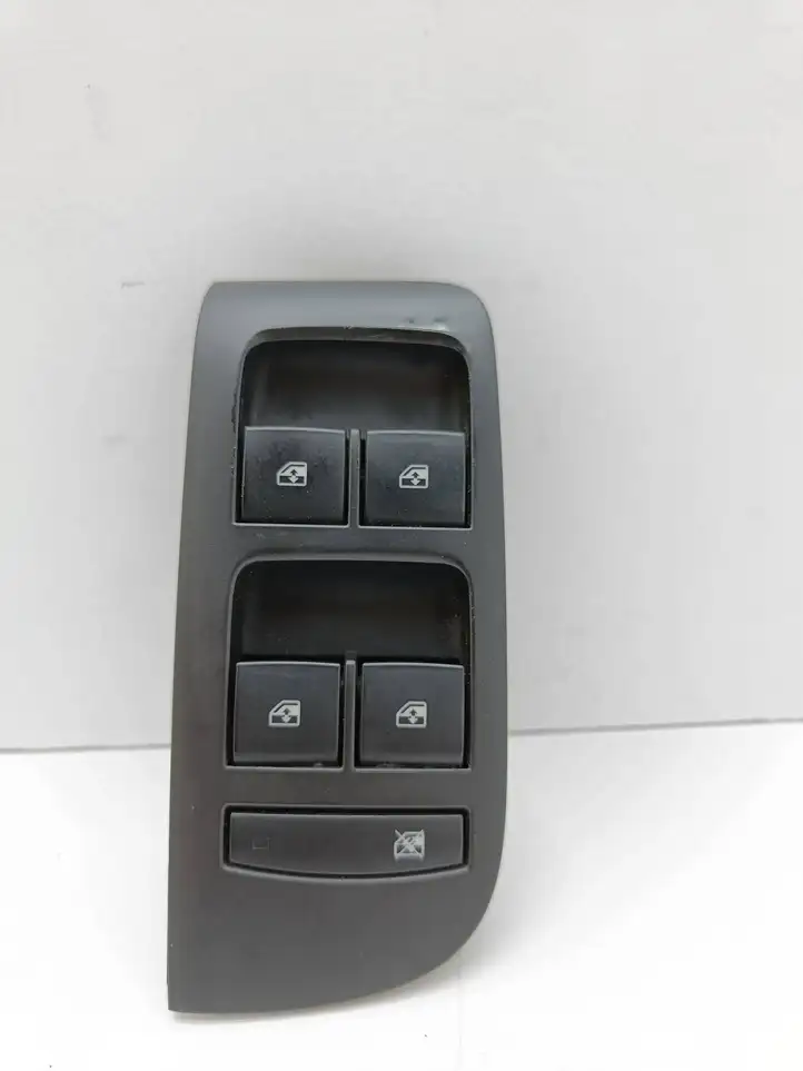 Opel Zafira C (2014 - 2016) 13305011 Блок кнопок стеклоподъемников — фото 1