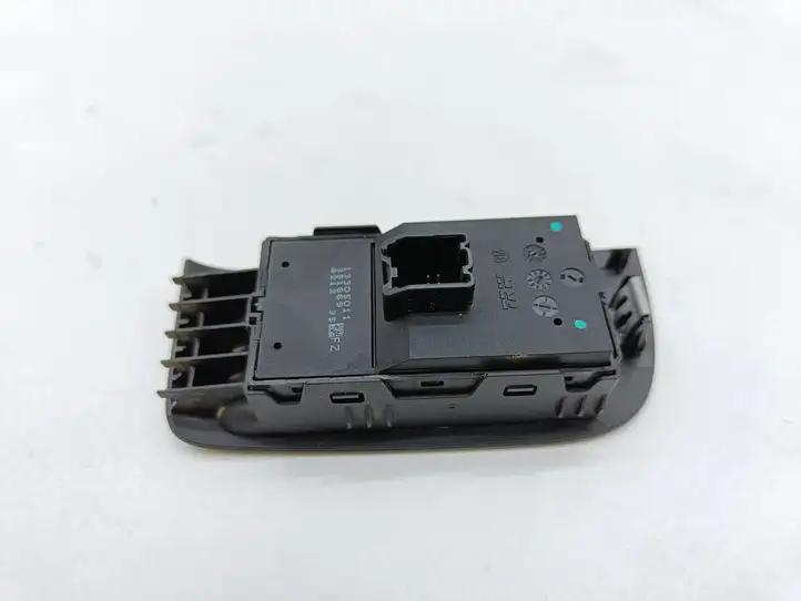 Opel Zafira C (2014 - 2016) 13305011 Блок кнопок стеклоподъемников — фото 2